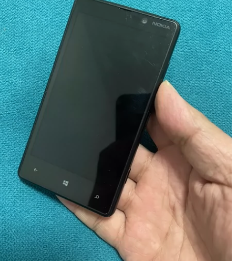 诺基亚手机，插电显示，开机 功能好 电池不...