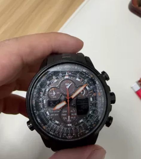 西铁城空中之鹰，光动能手表。成色非常非常新...