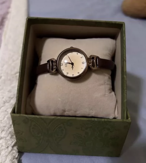 低价包邮 歌迪手表 前男友送的，大概花了3...