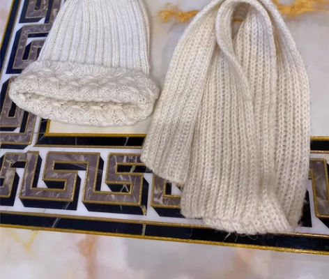 中古米色纯手工针织帽子围巾套装古着女款，我...