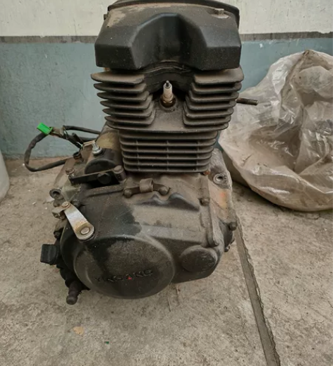 银钢200发动机,内置平衡轴,无杂音,不烧...