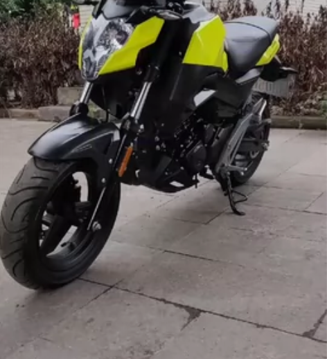 春风狒狒125单缸，手续齐全必须过户21年...