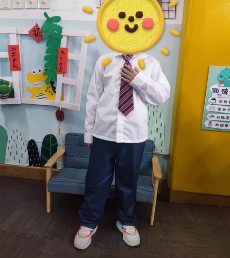 儿童职业角色扮演银行职员，仅穿一次，身高1...