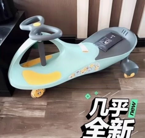 低价便宜转手97新的babycare扭扭车...