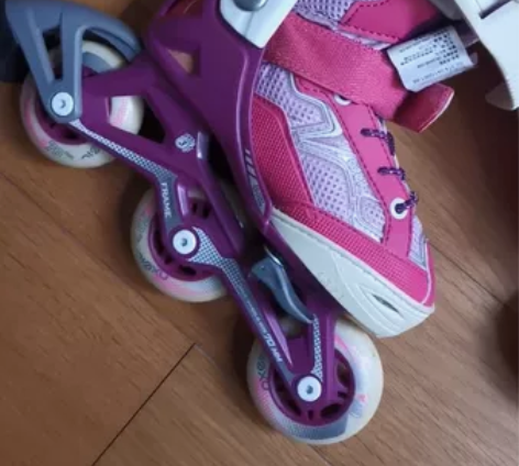 OXELO迪卡侬儿童轮滑鞋 26-29  ...