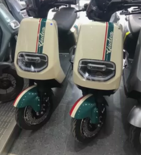 Yadea/雅迪雅迪欧雷电摩 自用3个月，...