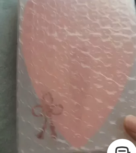 绊爱徽章现货未拆封（快递盒+原装）送小布偶...