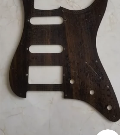 芬达美标电吉他单单双玫瑰木护板，买来准备换...