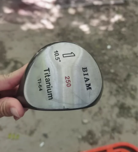 全新高尔夫球杆,业余人员,不懂专业问题。有...