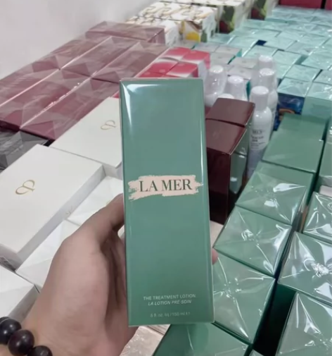 海蓝之谜精粹水海南免税店 感兴趣的话点“我...