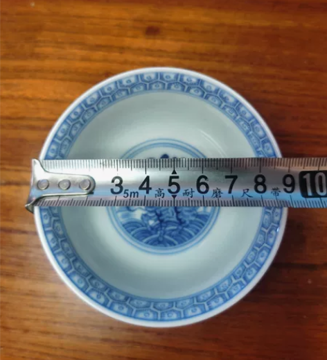 景德镇非遗斗彩第一人涂杏花瑞兽 感兴趣的话...