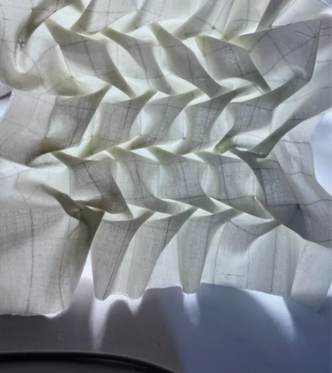 面料再造   抽褶    面料肌理   服...