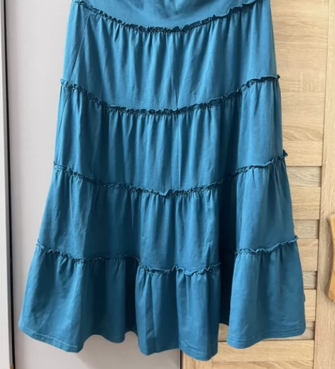 蓝色大摆裙，棉 感兴趣的话点“我想要”和我...