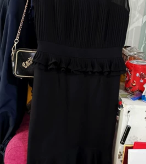 欧洲站品牌黑色包臀燕尾裙，夏季连衣裙，后燕...