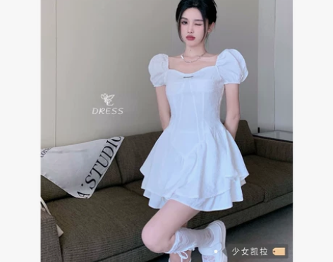 泡泡袖方领蕾丝连衣裙女夏季新款辣妹白色收腰...