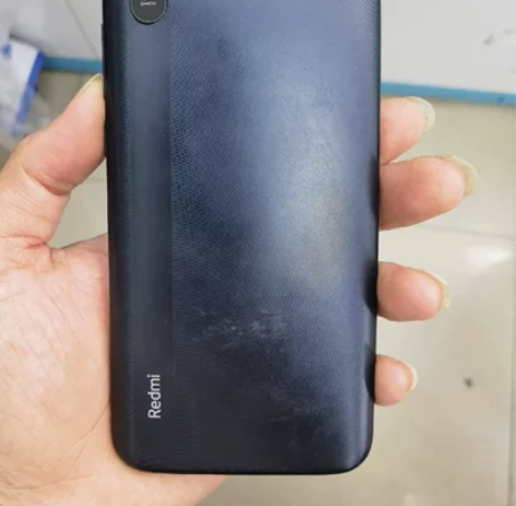 红米9 A   4+64   换过外屏和尾...