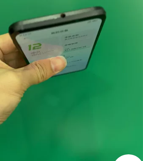 小米黑鲨3  12+256 售后换过一次电...