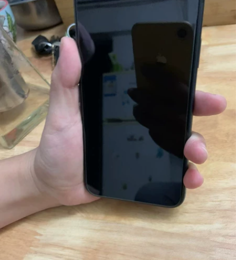 iphone11黑色256G国行无维修，外...