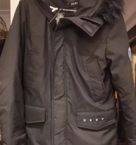 dkny男士羽绒服 没洗过，穿过一次几乎全...