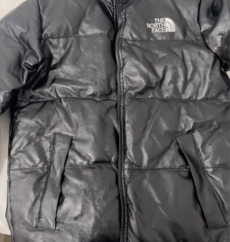 纯皮羽绒服，便宜出，抗风抗冻，150斤可穿...