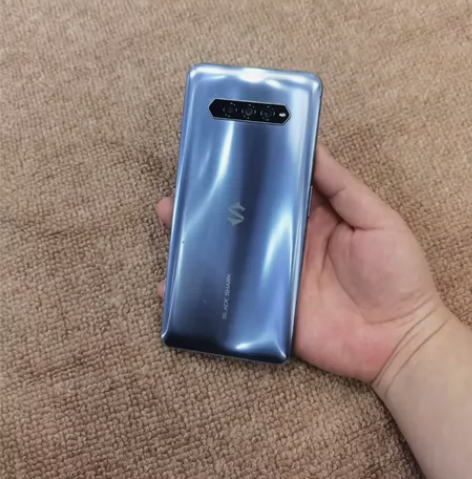 黑鲨4，12+128G，纯原小花，999秒...