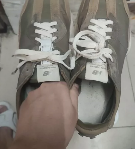 新百伦327 36码 生日朋友送 没穿几次...