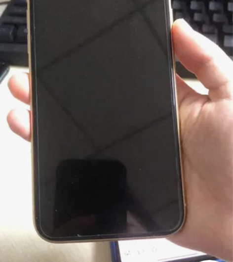 苹果 iPhone Xr 换新手机这个就闲...