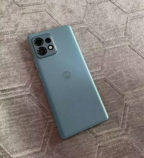 96 新  摩托罗拉 X40 12+256...