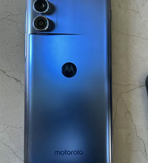 摩托罗拉s30 12+256 屏幕全程贴膜...