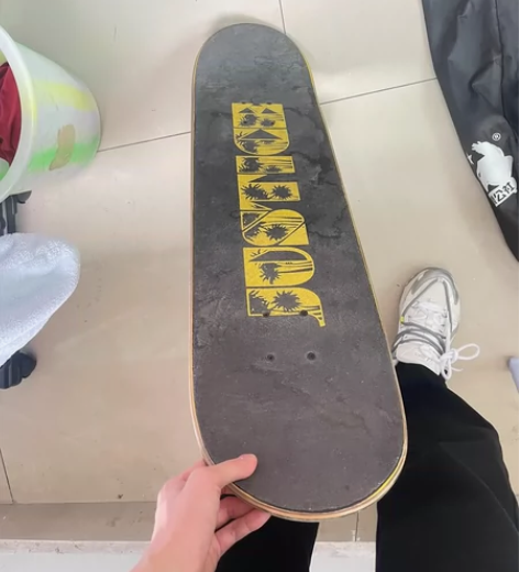 滑板 成人板justice 邮费可以aa?...