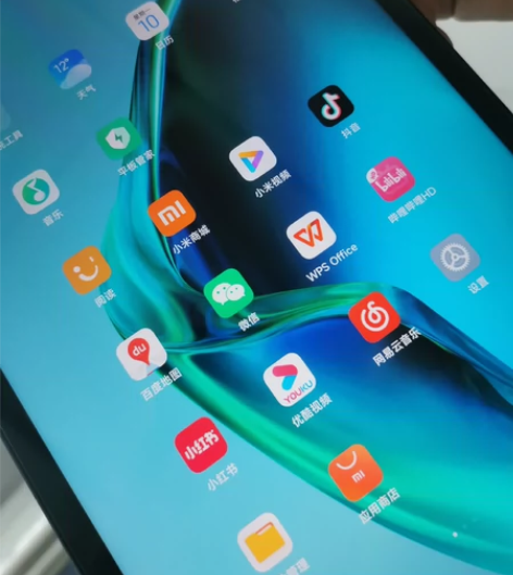小米平板5 pro，几乎全新，用的很少，经...