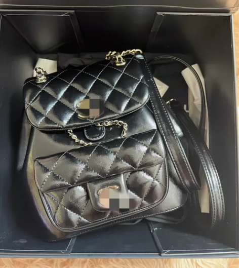 双肩包女包小号,亮皮. 感兴趣的话点“我想...