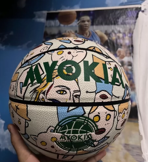 【博主闲置】一颗颜值超高的7号球，送礼首选...