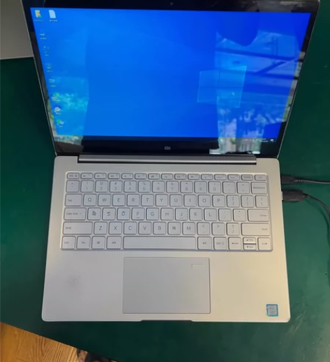 小米air13.3笔记本。i7 7500u...