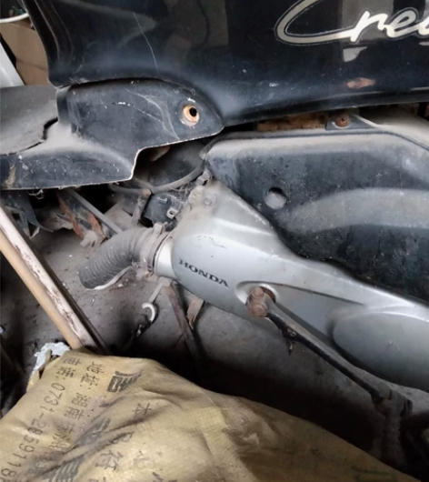 本田自由50的发动机！！雅马哈的摩托车。改...