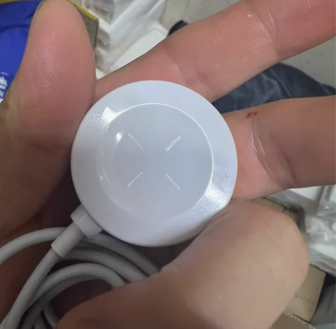 个人自用，华为gt3无线充电器，只拆了包装...