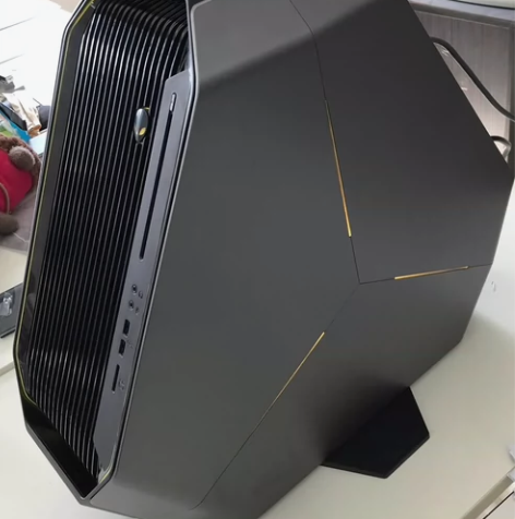 外星人信仰主机，Alienware Are...