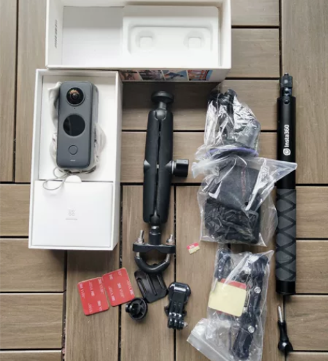 Insta360 one x2全景运动相机...