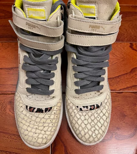 彪马板鞋女正品，全包装，37码 感兴趣的话...