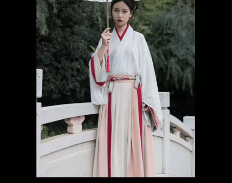 现货 五五年工作室原创汉服女秋色晋制交领齐...