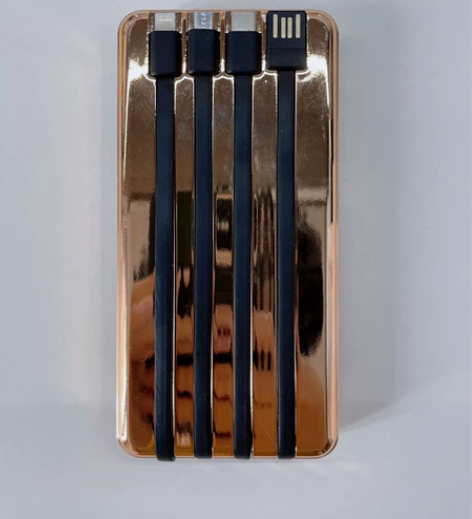 移动电源，充电宝，20000毫安。插头有4...