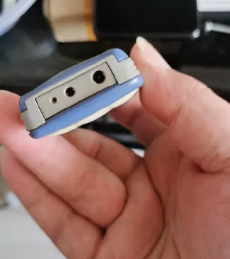 自己收藏诺基亚1100手机，品相如图，正常...