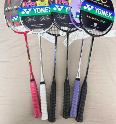 【闲置包邮清仓】全新尤尼克斯天斧碳素4u超...