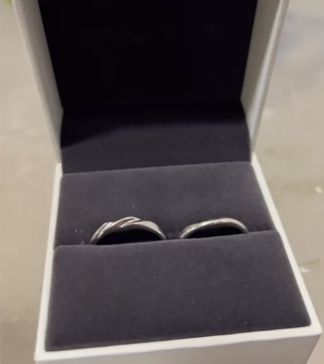 S925纯银戒指银色钻石 感兴趣的话点“我...