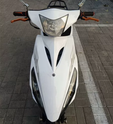 神鹰牌踏板车 125排量仿鬼火手续齐全（只...