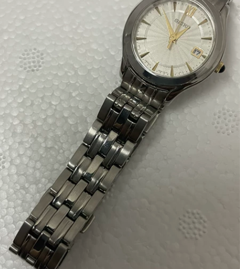 精工经典石英女表.保真.保修三年 感兴趣的...