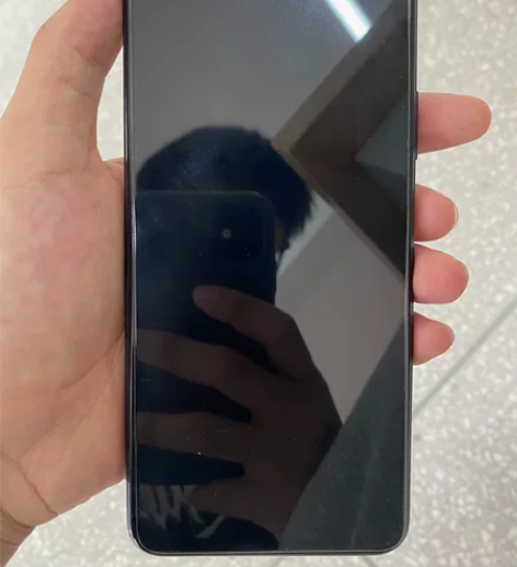 华为nova68128的,后盖摔了一下,用...
