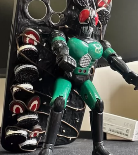 12promaxWUZZA原创假面战士手机...