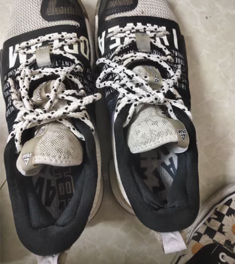 匹克球鞋43码 成色如图 白菜价拿走 不议...