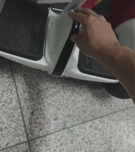 九号平衡车 现在开机无电量显示 走不快 通...